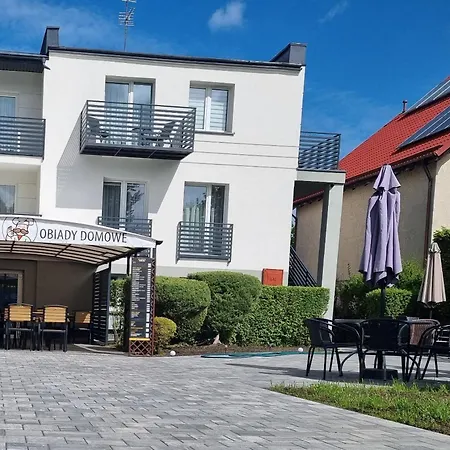 Goscinne Wylotowa 32 Δωμάτια σε οικογενειακή κατοικία Kołobrzeg