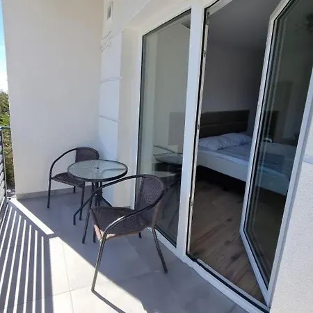 Goscinne Wylotowa 32