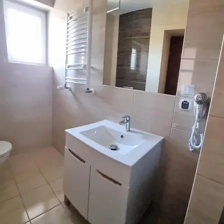 Goscinne Wylotowa 32 Kwatera prywatna