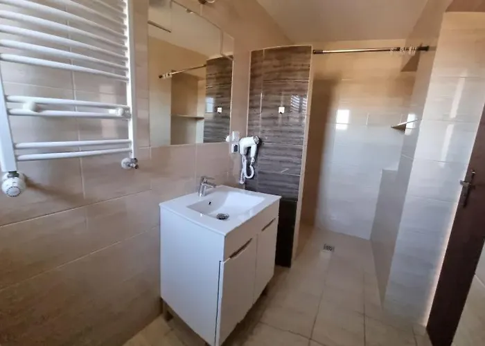 Goscinne Wylotowa 32